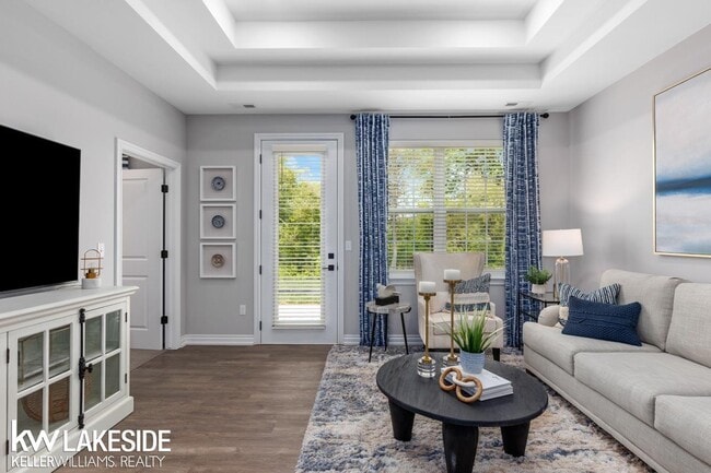 Building Photo - 8505 Valley Dr