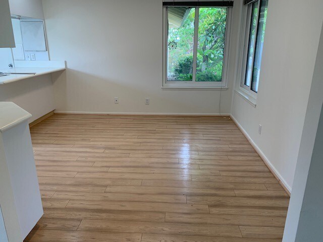 Building Photo - 270 Savona Ave