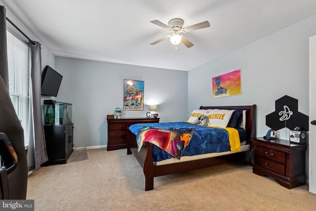 Building Photo - 14 Willow Glen Ct