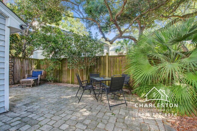 Building Photo - 1371 Cassidy Ct