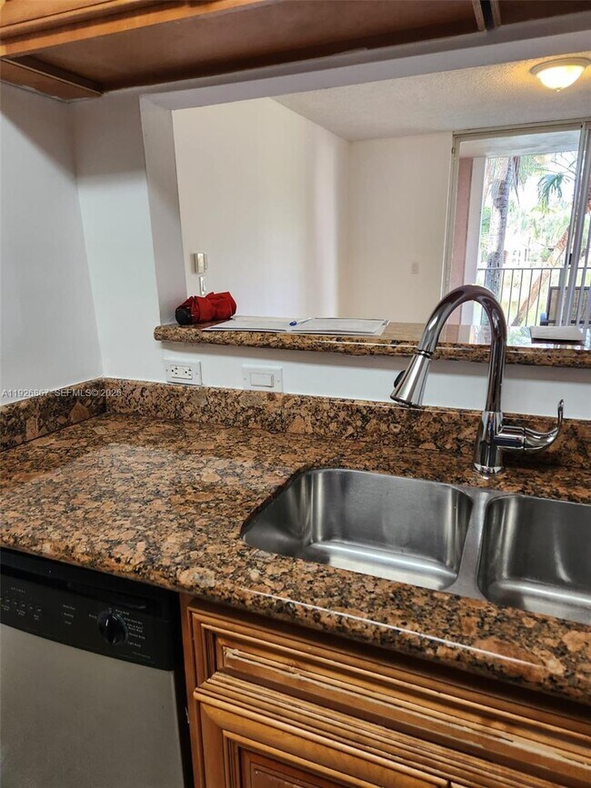 Building Photo - 12124 St.Andrews Pl