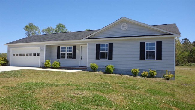 Primary Photo - 121 Starkys Creek Ct