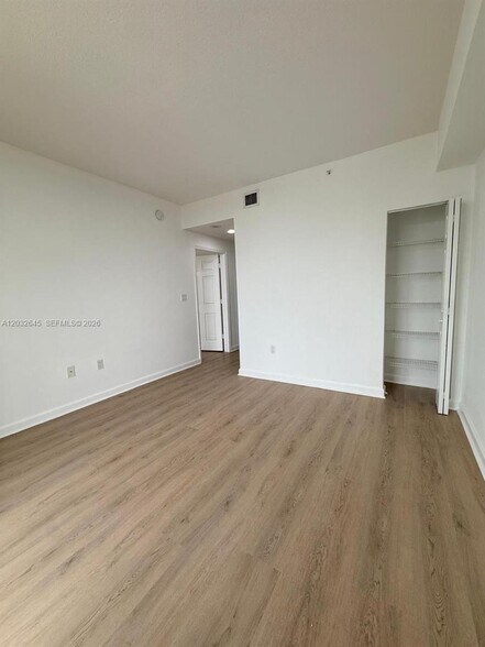 Building Photo - 357 Almeria Ave