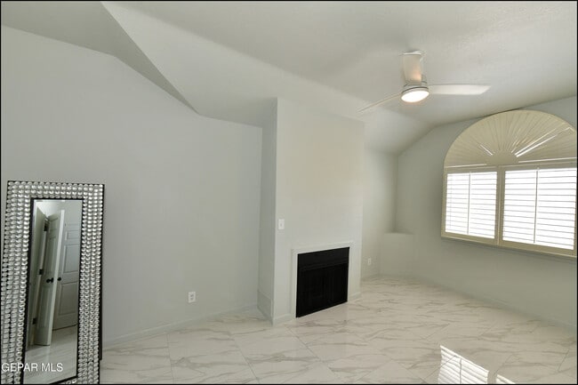 Building Photo - 31 Stratford Hall Cir