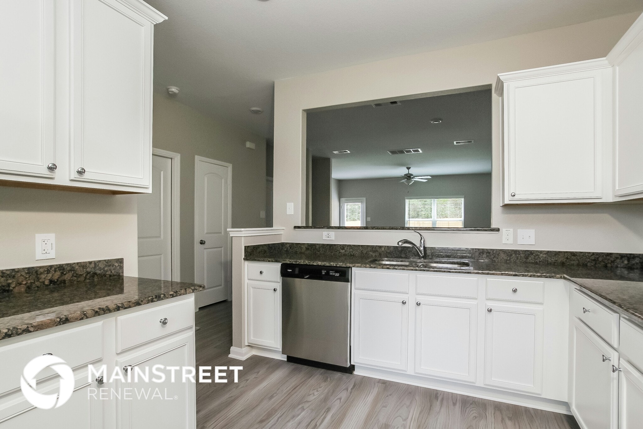 Building Photo - 27068 Leonardo Dr