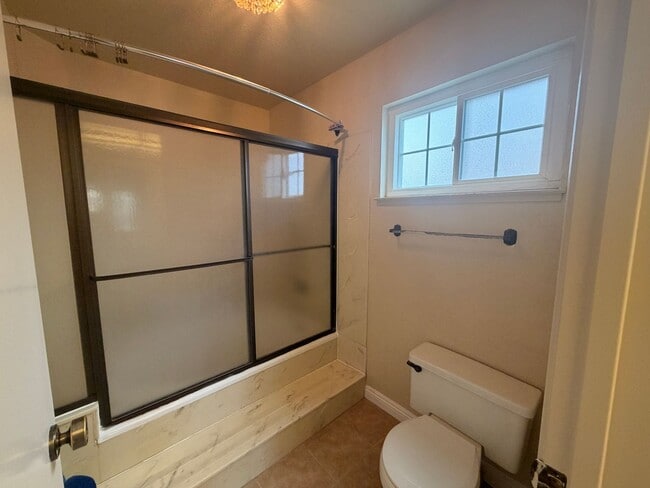 Building Photo - $4,600 | 4 Bed 2.5 Bath Available in Milpitas, CA!