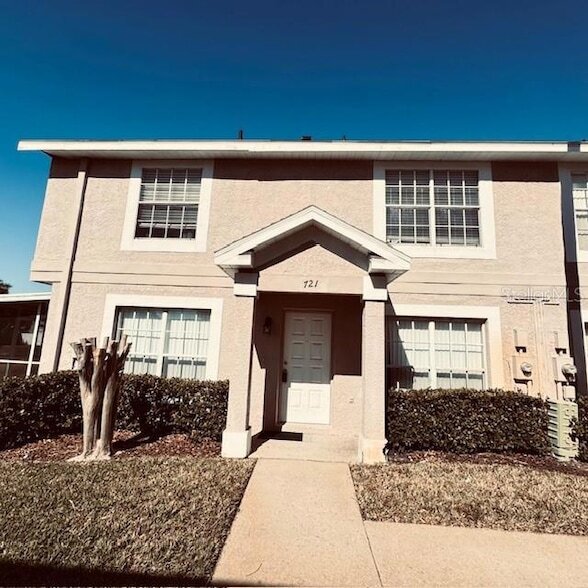 Building Photo - 721 Kensington Lake Cir