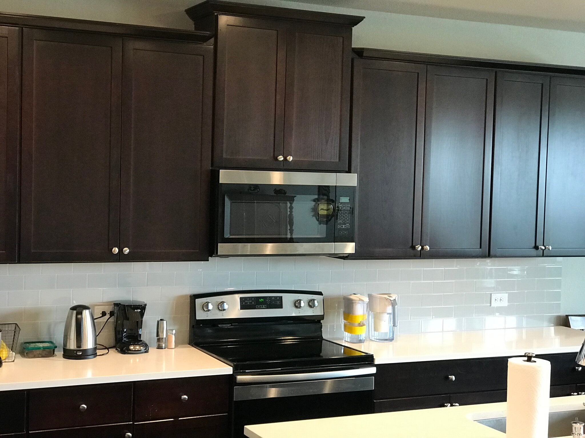 Kitchen with stove, microwave - 1313 Eagle Ridge Trl