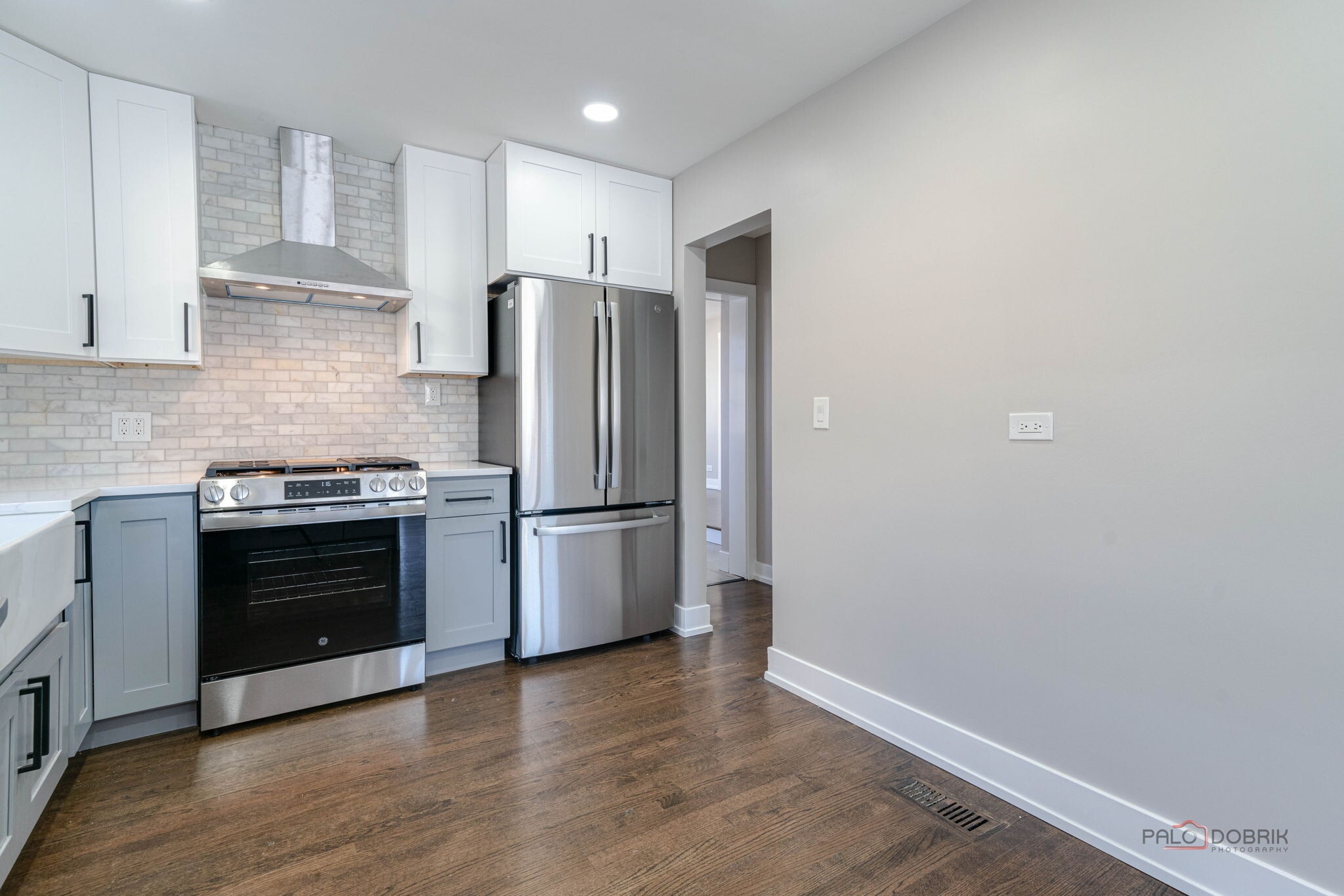 kitchen - 119 S Pine St