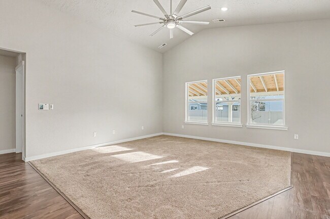 Building Photo - 19361 Kiowa Crk Wy