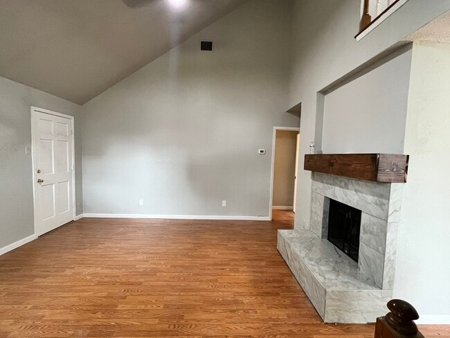 Building Photo - 1626 Hancock Dr