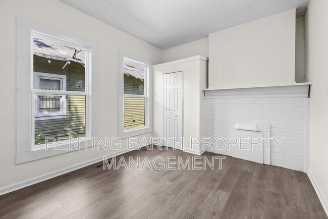 Building Photo - 608 Fulton Ave SW