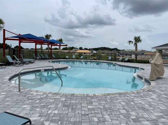 Building Photo - 835 Ofanto Wy