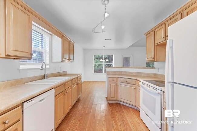 Building Photo - 8352 Preakness Ct