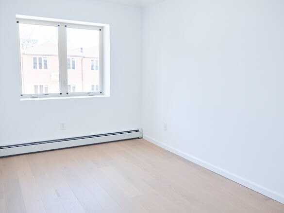 Building Photo - 39-56 58th St