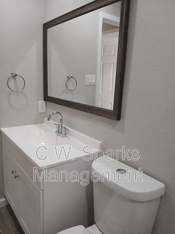 Building Photo - 7840 Mirage Valley Dr