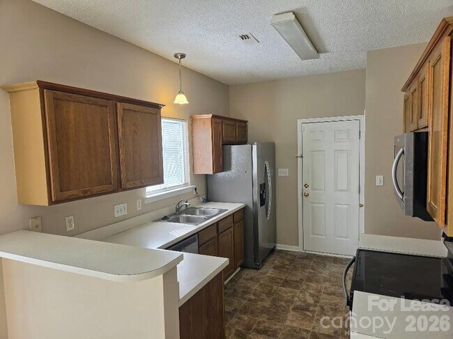 Building Photo - 5325 Timbertop Ln