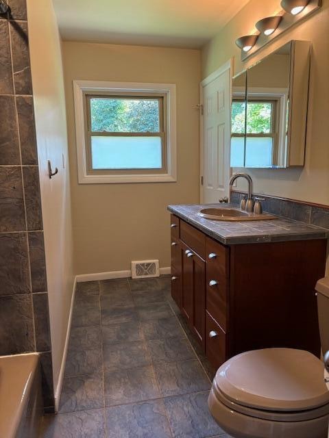 Building Photo - 921 Lennox St