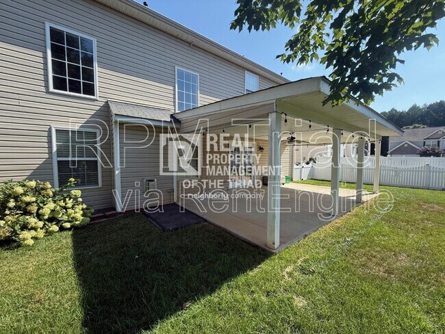 Building Photo - 1538 Castle Way