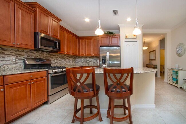 Building Photo - 4920 Maymont Park Cir