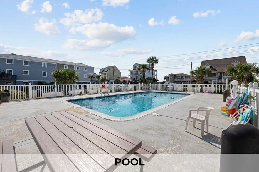 Building Photo - 5001 N Ocean Blvd