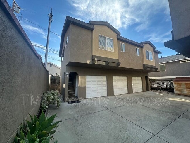 Primary Photo - 115 Palomar Ave