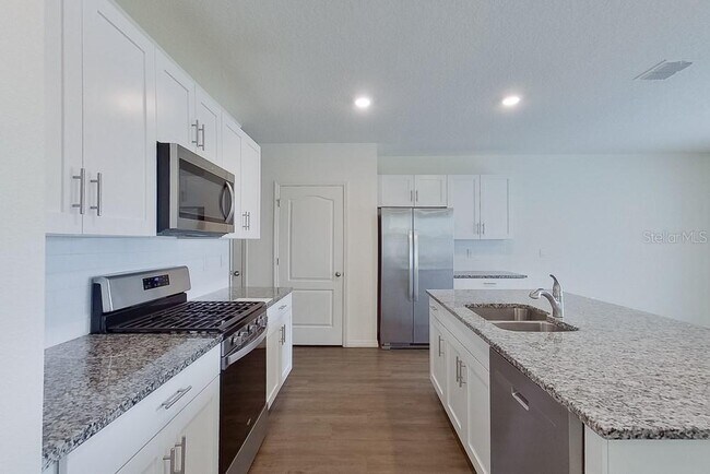 Building Photo - 32165 Katelin Cir