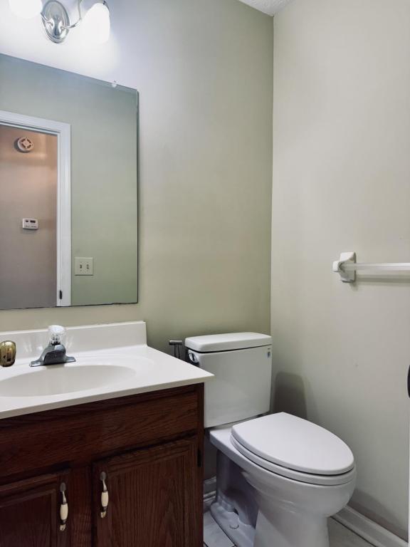 Building Photo - 3624 Manchester Dr