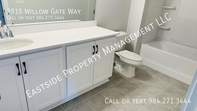 Building Photo - 3915 Willow Gate Wy