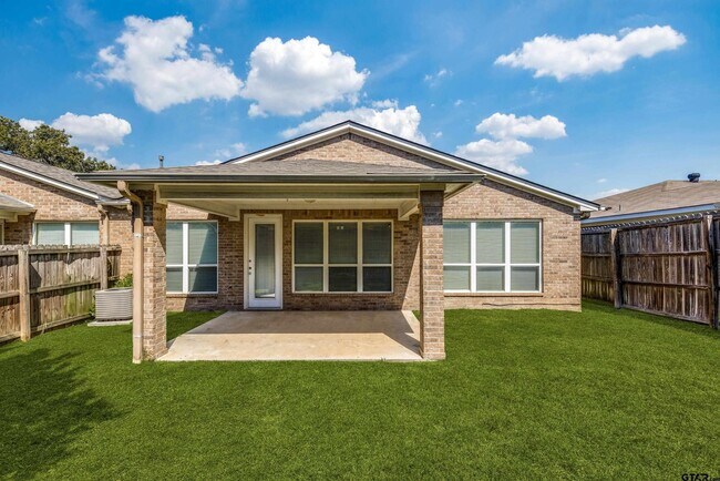 Building Photo - 12579 Kara Lynn Place