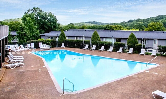 Building Photo - 21 Vaughns Gap Rd