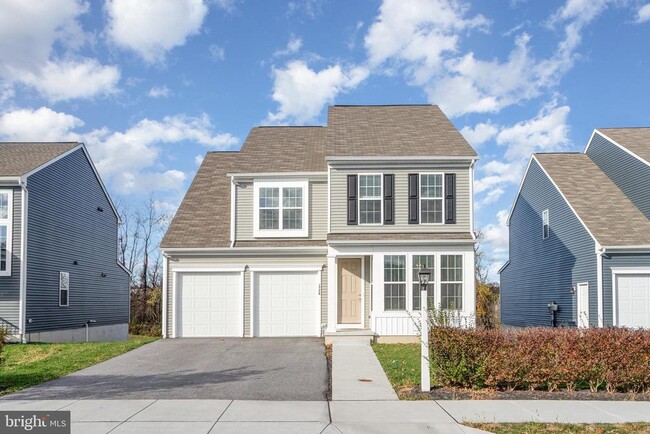 Building Photo - 1726 Bradley Dr