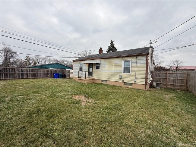 Building Photo - 4001 Ellery Ave