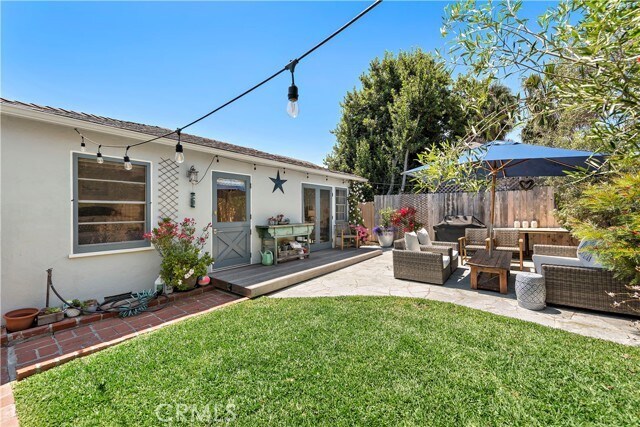 Building Photo - 1016 Catalina St