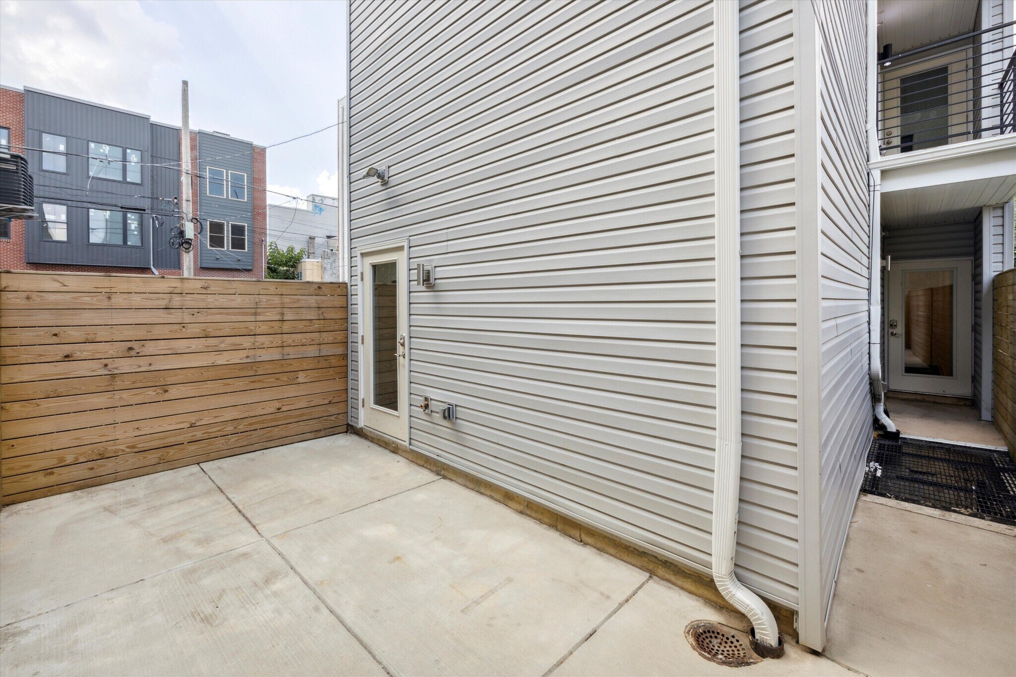 Building Photo - 1804 W Berks St