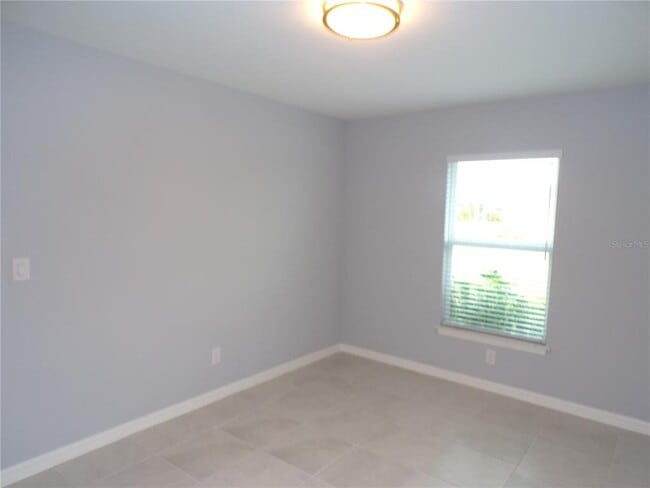 Building Photo - 25583 Deep Creek Blvd