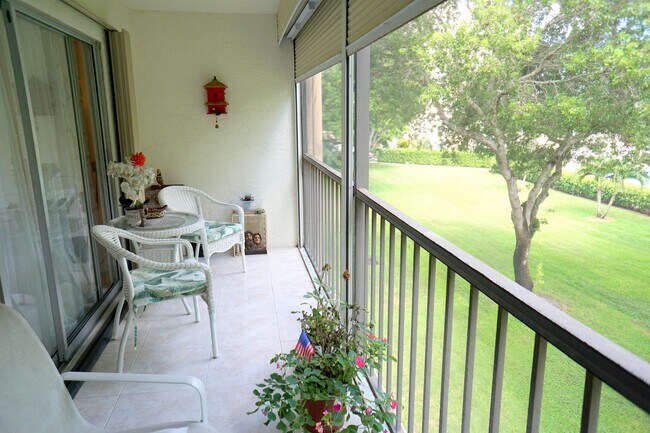 Building Photo - 7286 Huntington Ln