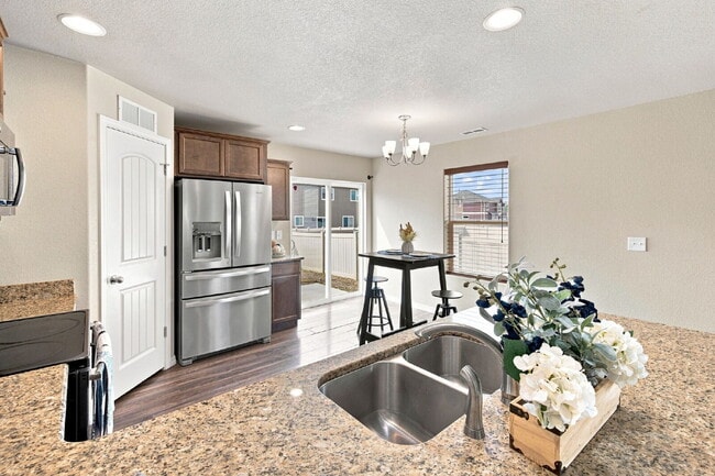 Building Photo - Beautiful Ranch Home in Ventana – Minutes from Fort Carson!
