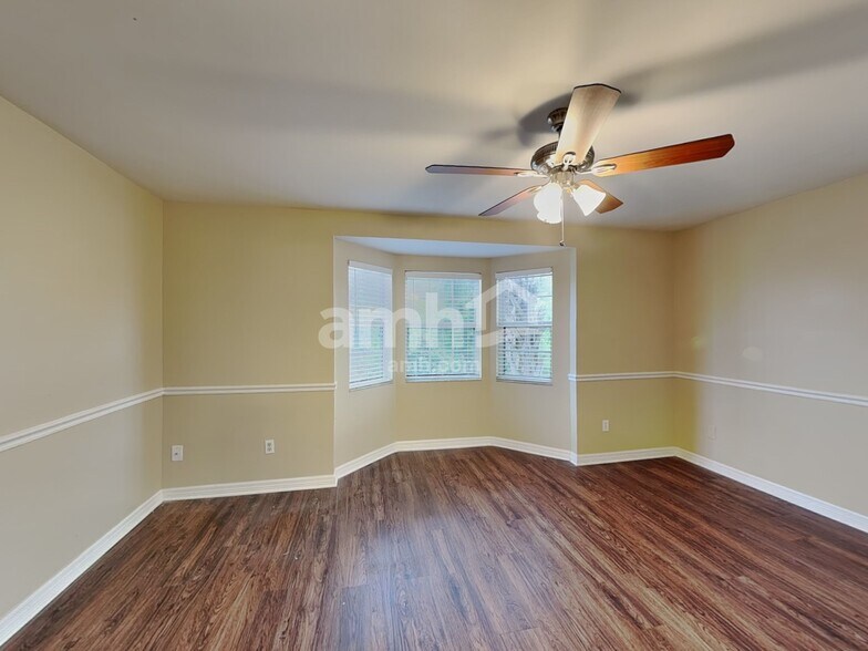 Building Photo - 6109 Cacao Dr