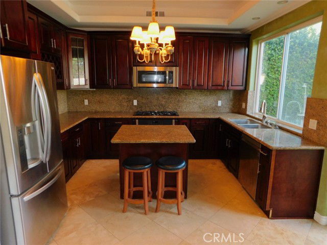 Building Photo - 406 N Fairview St