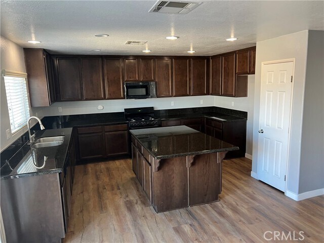 Building Photo - 14465 Gila Bend Ct