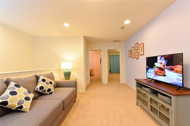 Building Photo - Resort Style Living - Windsor @ Westside