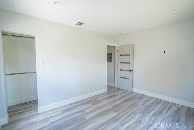 Building Photo - 7768 Shadyspring Dr