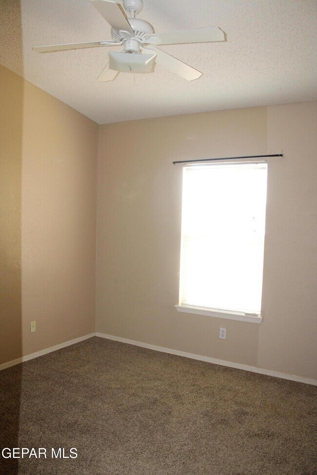 Building Photo - 3516 Tierra Plata Dr