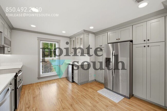 Building Photo - 108 Cherry Cir