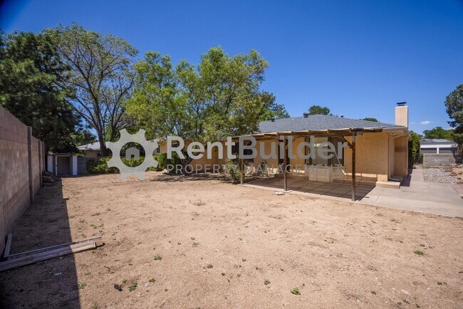 Building Photo - CALL US TODAY AT (505) 808-6467 TO SCHEDUL...