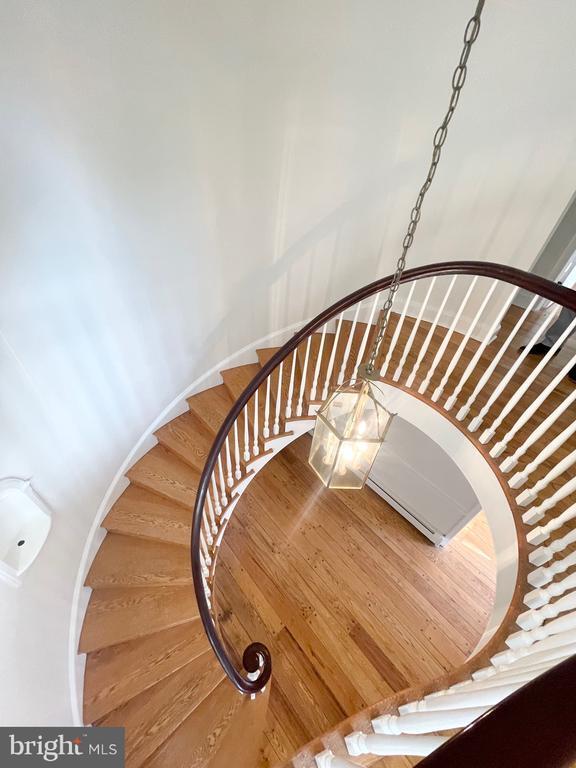 Building Photo - 4925 West Chester Pike