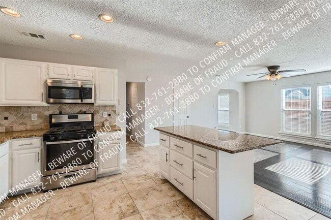 Building Photo - 4113 Starboard Trail