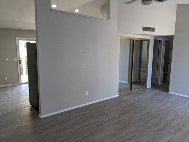 Building Photo - 7231 W Sierra St