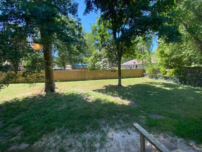 Building Photo - 109 Aspen Cir